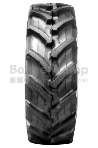 Dæk 520 / 70 R 38, TM700